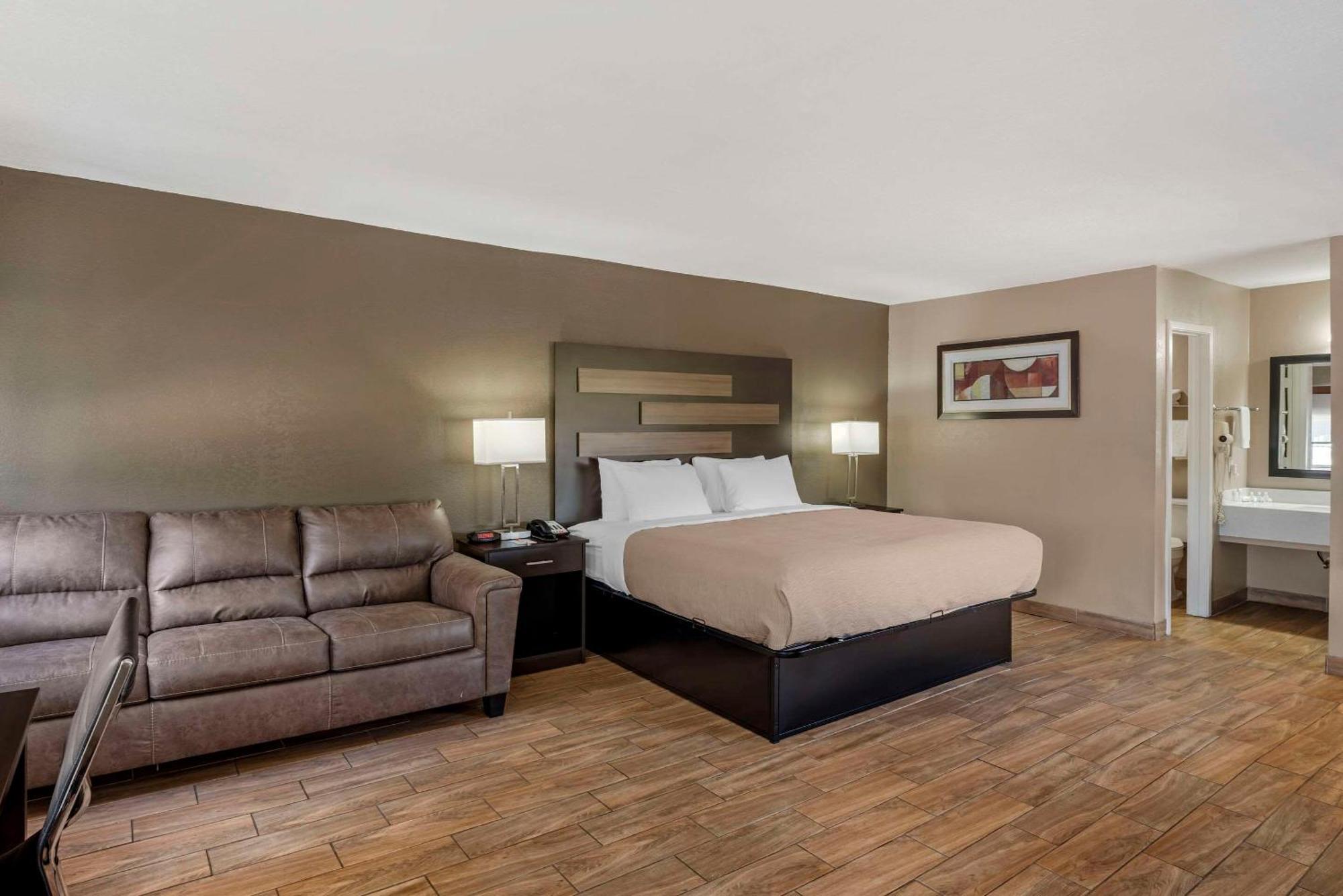 Quality Inn & Suites New Boston Eksteriør billede