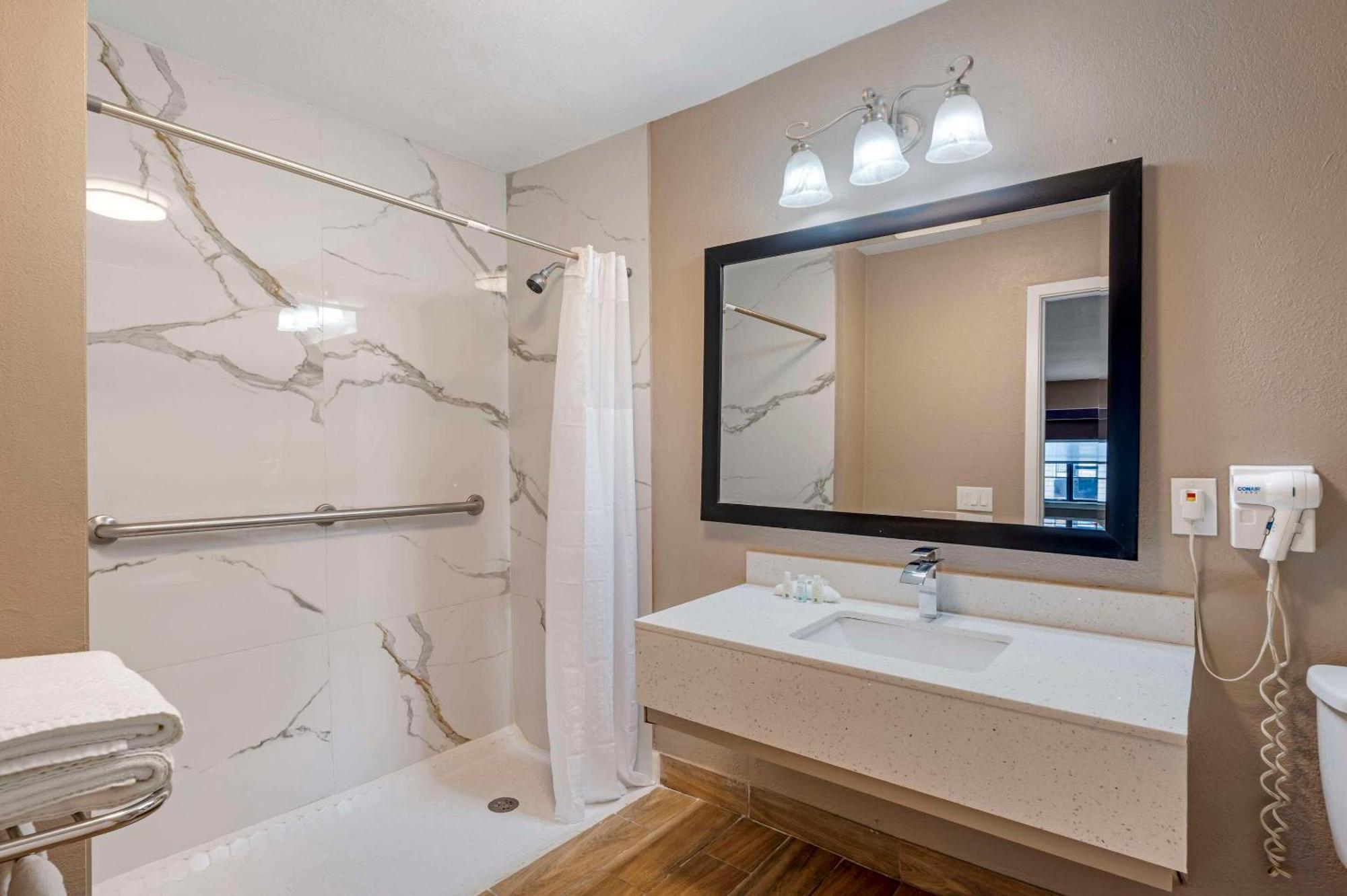 Quality Inn & Suites New Boston Eksteriør billede