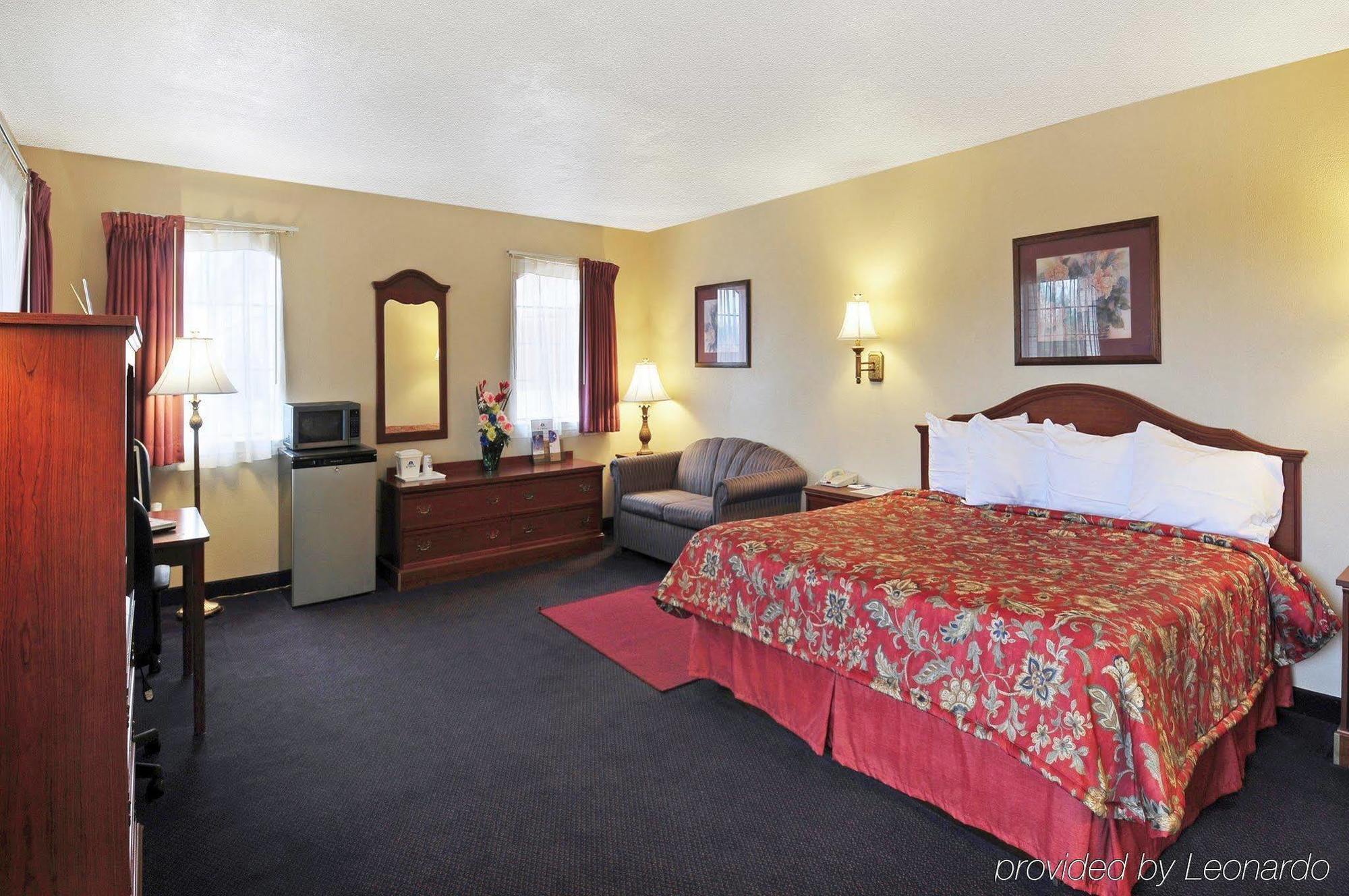 Quality Inn & Suites New Boston Eksteriør billede